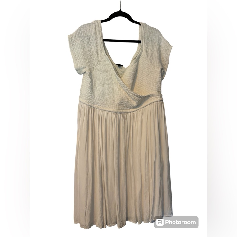 Torrid White Off-Shoulder Smocked Skater Dress Plus Size 3